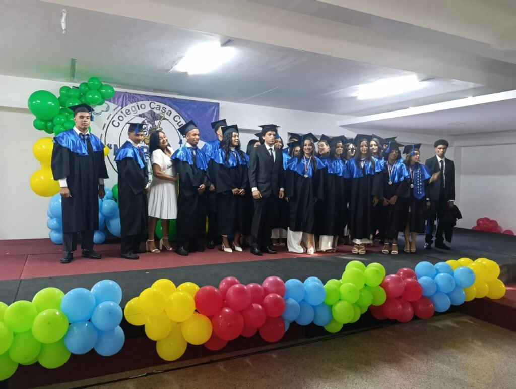 Graduandos de sexto de secundaria
