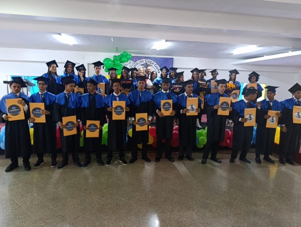 Graduacion Colegio Mis Pasitos