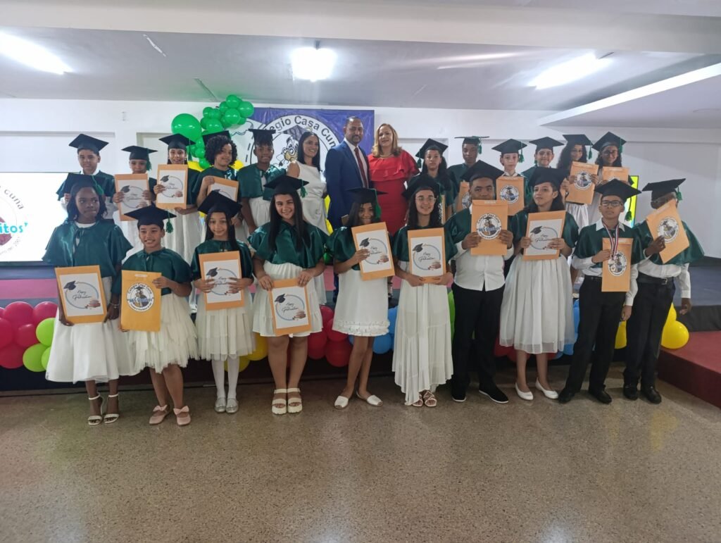 Graduacion Colegio Mis Pasitos